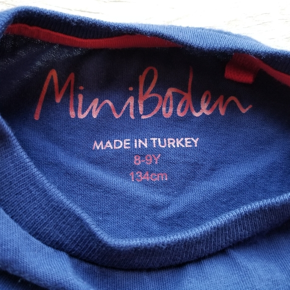 2019 nwot Mosaic Mini Boden 8-9 years boys UK flag & dogs - Picture 3 of 5